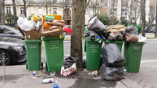 Paris, 4 February 2020. Accumulation of garbage in Paris after the blockade of waste incineration sites
