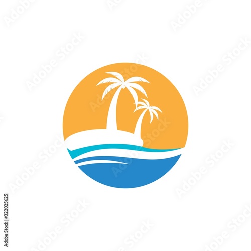 Fototapeta Naklejka Na Ścianę i Meble -  Palm tree summer logo