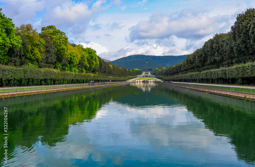  The palace and park ensemble of Caserta amazes on a grand scale and is the last such creation in the history of Europe. The huge park, despite the cascade of ponds, depresses with its monotony.      