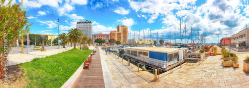 Fototapeta Naklejka Na Ścianę i Meble -  Splendid spring Cityscape with marina and Yachts and boats in town Cagliari