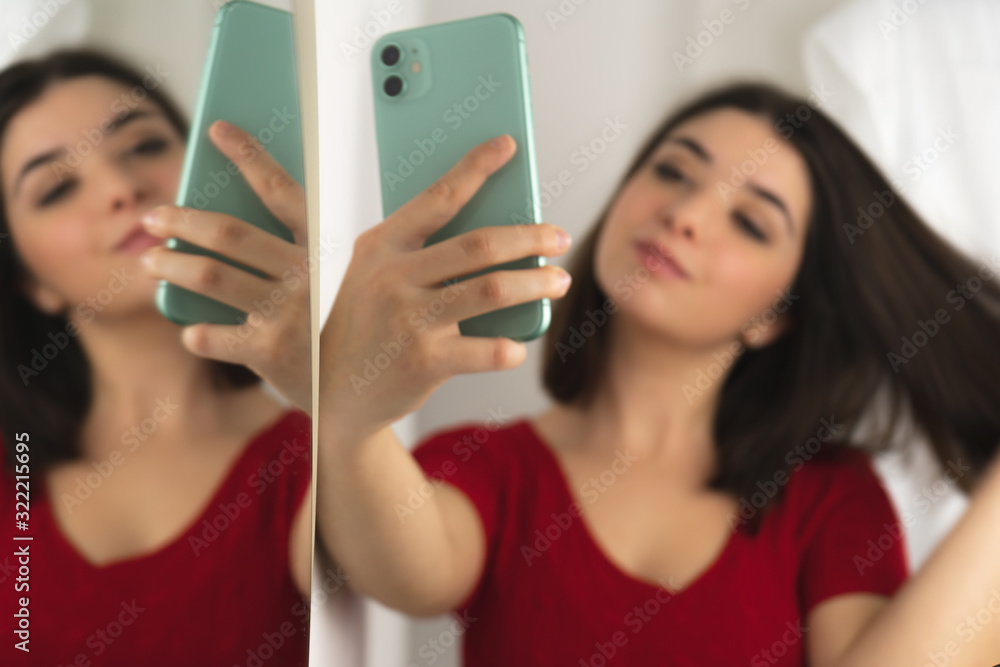 mirror selfie   Instagram