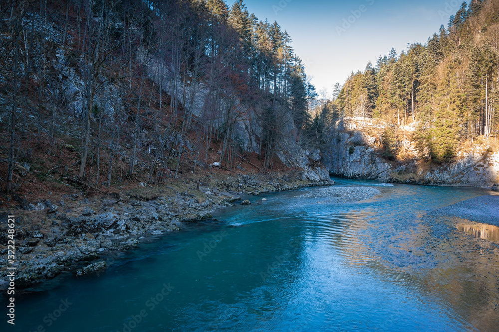 Fluss in der Schlucht der Alpen - Entenlochklamm Fluss in der Schlucht der Alpen - Entenlochklamm