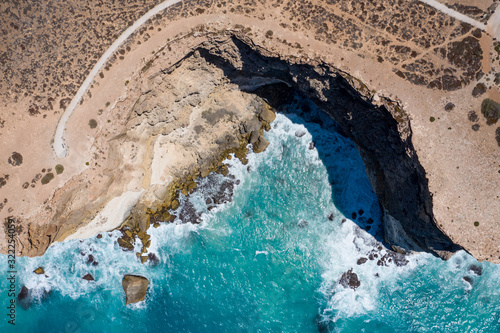 Obraz na plátně Overhead view of the cliffs at the Great Australian Bight in South Australia