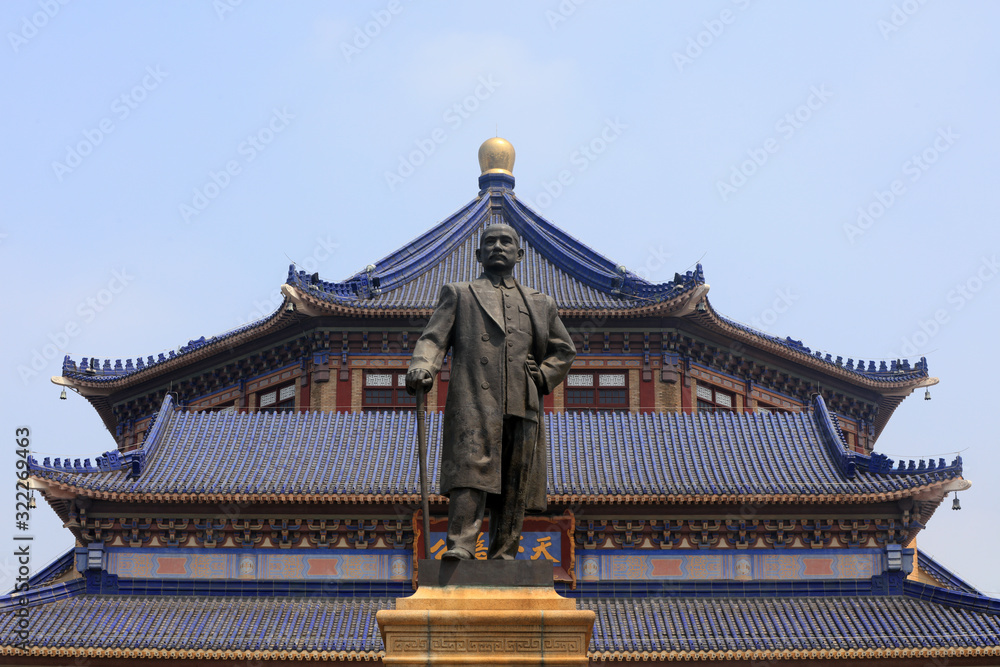 Sun Yat-sen Statue in Zhongshan Memorial Hall, Guangzhou, Guangdong Province, China Sun Yat-sen Statue in Zhongshan Memorial Hall, Guangzhou, Guangdong Province, China