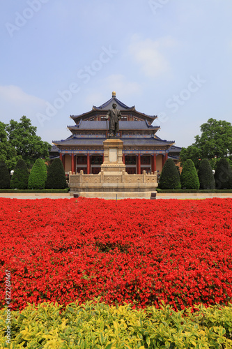 Sun Yat-sen Statue in Zhongshan Memorial Hall  Guangzhou  Guangdong Province  China