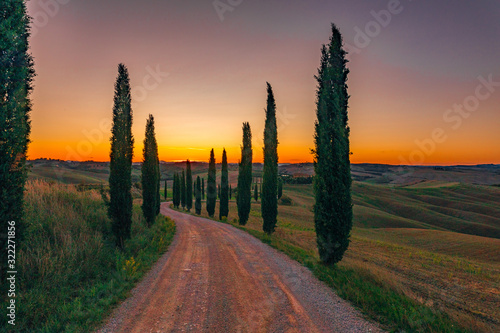 Fotografie Crete senesi al tramonto