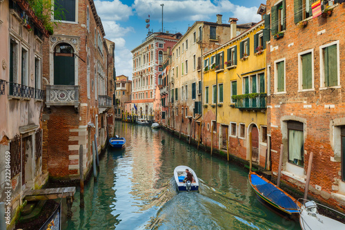 Canals of Venice city with traditional colorful architecture, Italy © Patryk Kosmider