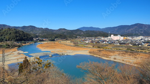 大洲市街と肱川１