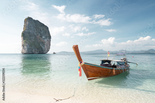 Fototapeta Naklejka Na Ścianę i Meble -  wooden longtail boat at Koh Poda island in Krabi province. Ao Nang, Thailand