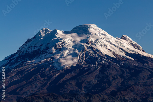 Antisana volcano, Ecuadorian Andes © ecuadorquerido