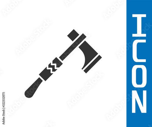 Grey Native american tomahawk axe icon isolated on white background. Vector Illustration