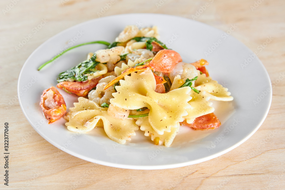 pasta with tomato sauce and basil