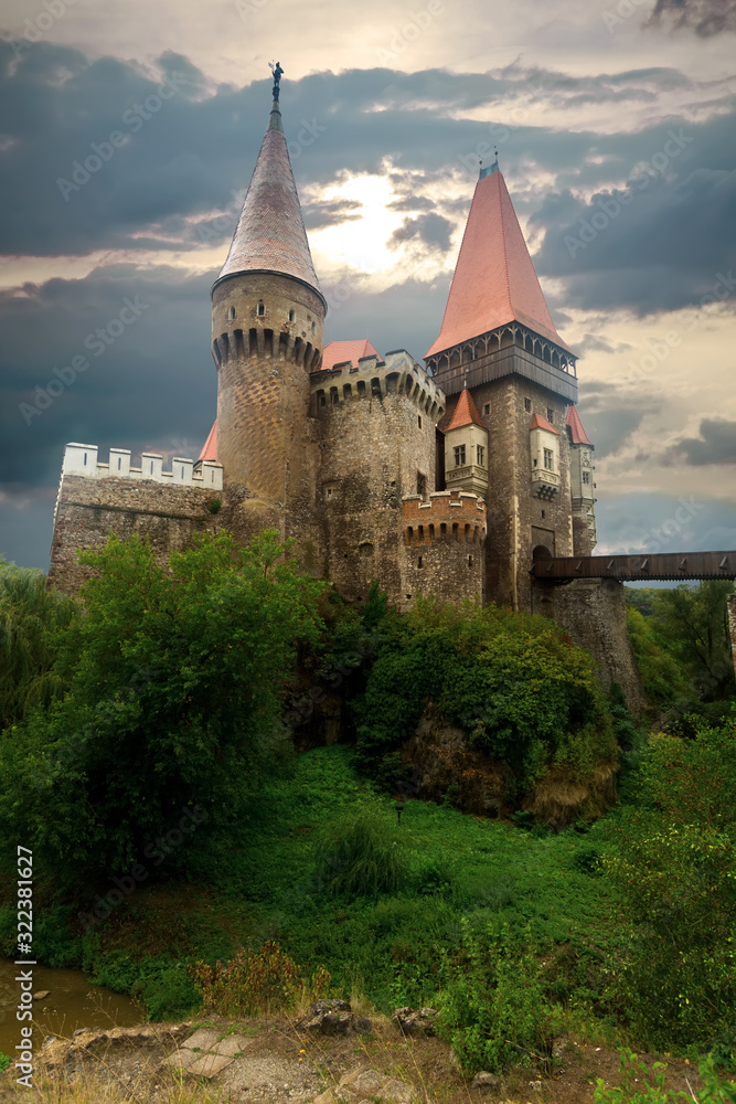 Fototapeta premium Corvin Castle at sunset, Romania