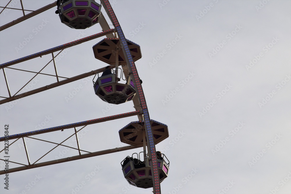 La grande roue de Lyon située place Bellecour - Ville de Lyon - Département du Rhône - France