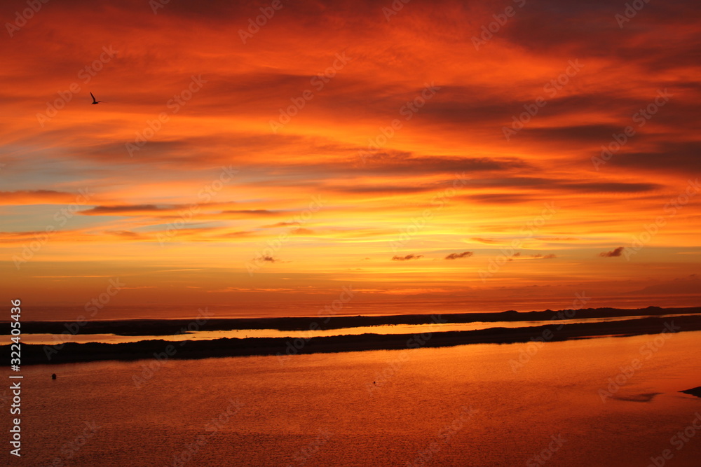 Amazing Sunset & Daytime Coastal Picture that`ll make your day! Amazing Sunset & Daytime Coastal Picture that`ll make your day!
