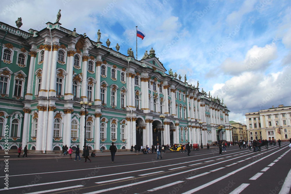  Saint-Petersburg, Russia. Palace Square