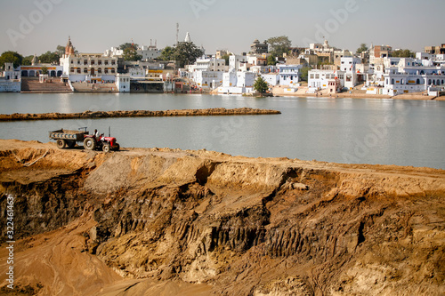 Obraz na plátně the holy city of Pushkar in India