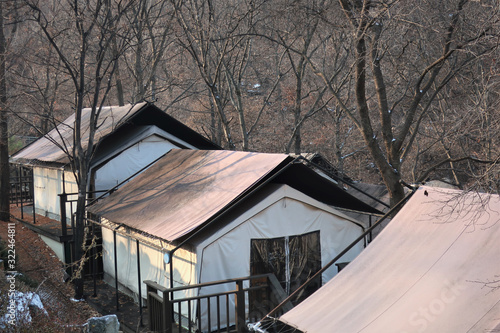 Wallpaper Mural 글램핑장 Torontodigital.ca