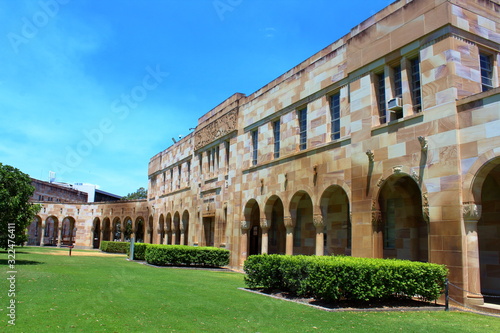 The University of Queensland, Australia © Mariangela