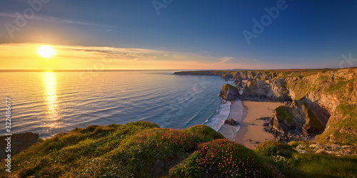 Cornwalls Küste in Abendstimmung