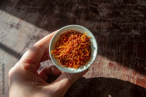 fragrant Imereti saffron in a green bowl