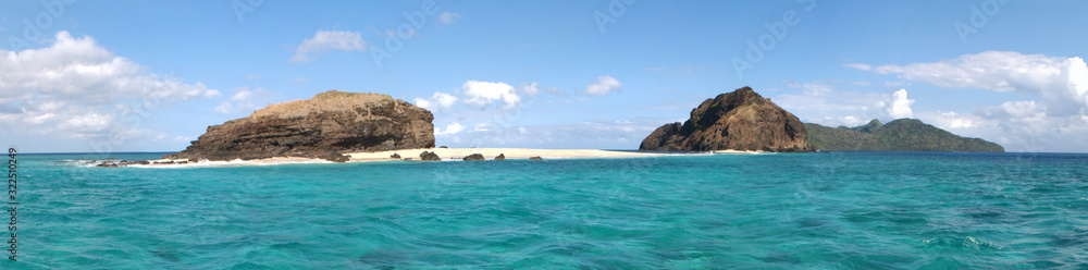 Panorama des îlots Choizil et M'Tsamboro à Mayotte Panorama des îlots Choizil et M'Tsamboro à Mayotte