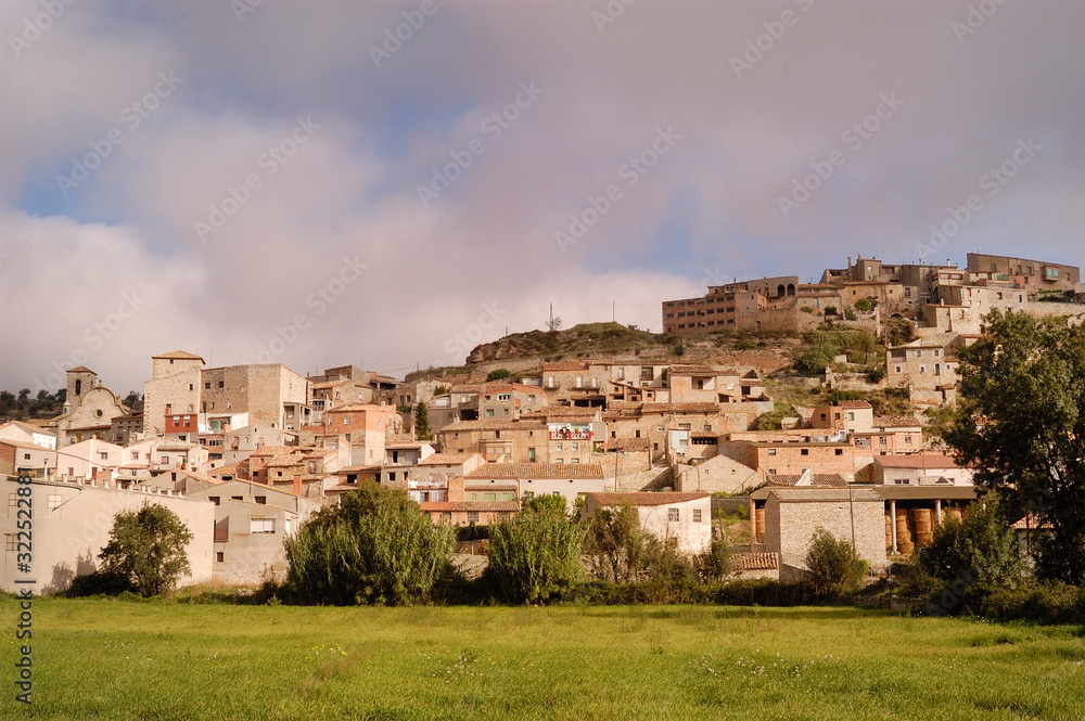 Village of les Olugues, Lleida province, Catalonia, Spain