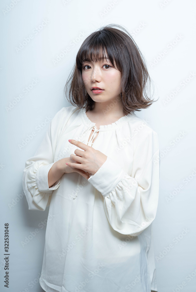 春夏 ボブ ヘア 女性 春夏 ボブ ヘア 女性