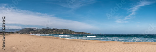 Panoramic view of Lozari beach in Corsica © Jon Ingall