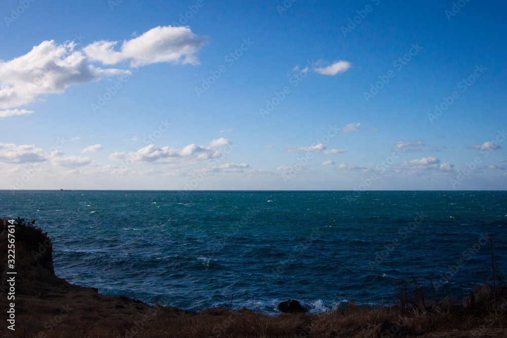 View of the sea and waves on a sunny day