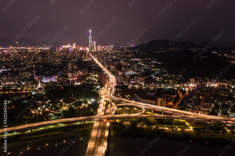 Skyline of taipei city in downtown Taipei, Taiwan.