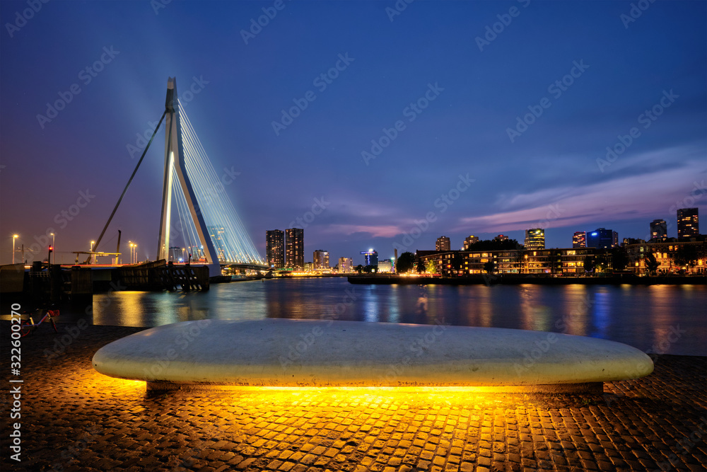 Obraz premium Erasmus Bridge, Rotterdam, Netherlands