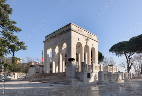 Garibaldi Memorial in Rome, Italy photo