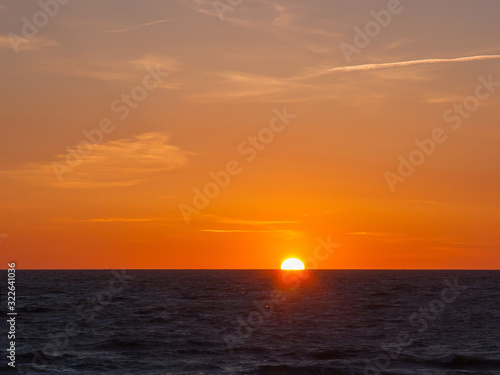 Sunset sea view © Arra Vais