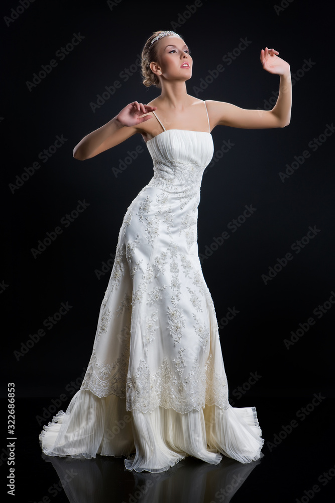 Fototapeta premium Young Bride