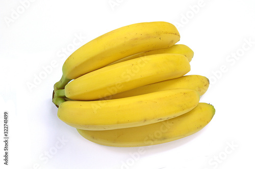 bananes sur un fond blanc