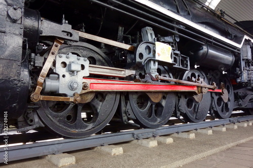レトロでアンティークな蒸気機関車の車輪