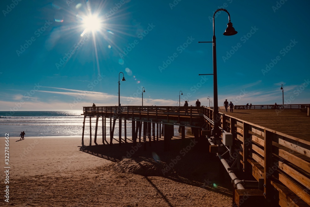 Naklejka premium town of Pismo Beach on the Pacific coast of California