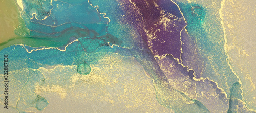 Fototapeta Abstrakcyjna farba fala niebieski i fioletowy plamami tło. Kolory atramentu alkoholowego. Marmurowa tekstura.