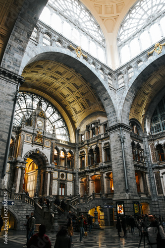 Antwerpen-Centraal modernism