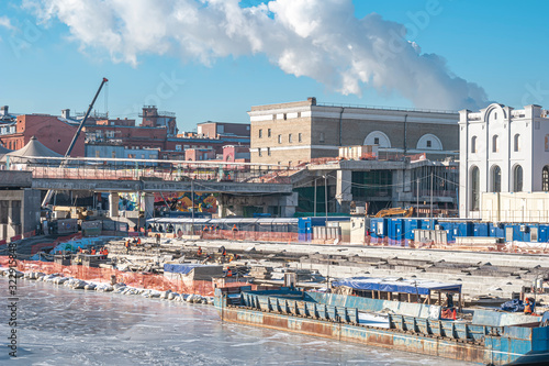 Moscow city. Repair of the Patriarchal bridge photo