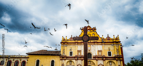 Catedral de san cristobal de las casas photo