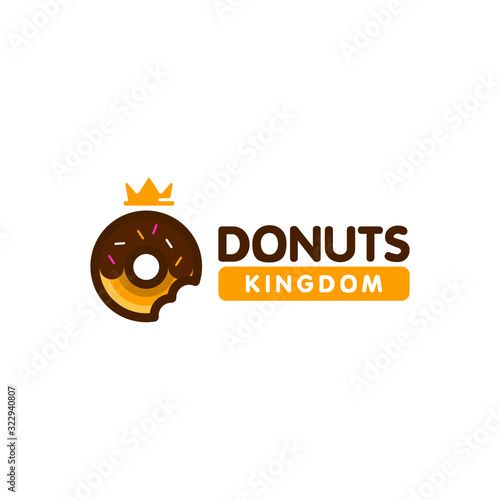 donut doughnut with king crown icon logo design in modern trendy cartoon line style clip art illustration 