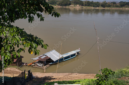 Wallpaper Mural Boot auf dem Mekong Torontodigital.ca