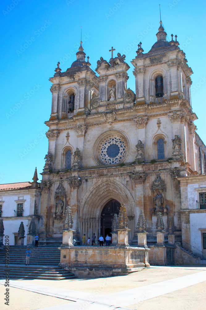 Fototapeta premium View of the of the Alcobaça Cathedral