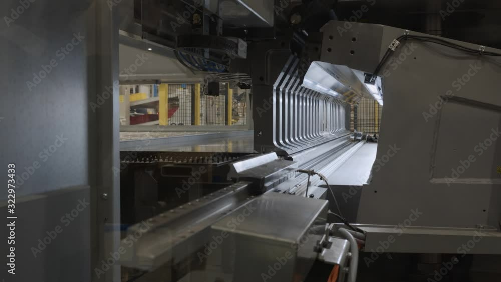 Bending machine. Bends sheets of metal Bending machine. Bends sheets of metal
