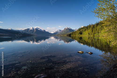 Fototapeta Naklejka Na Ścianę i Meble -  Lake McDonald in Glacier National Park, Montana