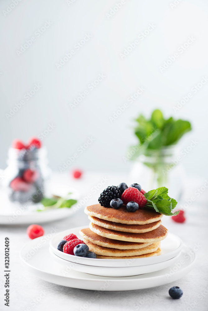 Pancakes with berry Pancakes with berry
