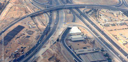 Luftaufnahme von Kairos Autobahnkreuz