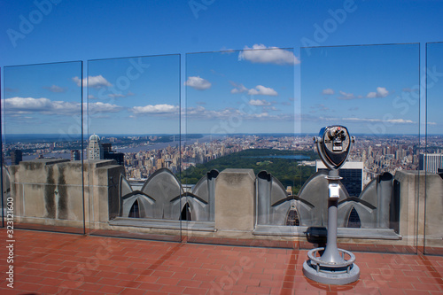 Fotografie, Obraz panoramic view of the skyline from  New York City with view over the Manhattan C